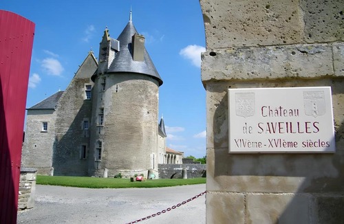 Paizay-Naudouin-Embourie House | Gites Du Château De Saveilles