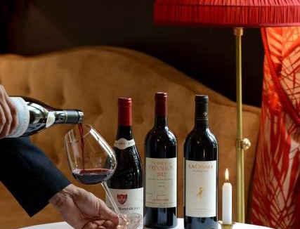 L'Isle-sur-la-Sorgue Hotel | Grand Hôtel Henri - Teritoria