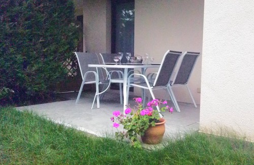Centre Sud Apartment | Grand T2 of 59m with private garden and parking in the historic center Dijon