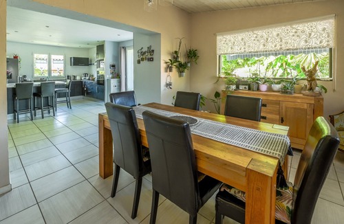 Gujan-Mestras House | Holiday Home 'Maison agréable et tranquille' with Whirlpool, Terrace & Wi-Fi