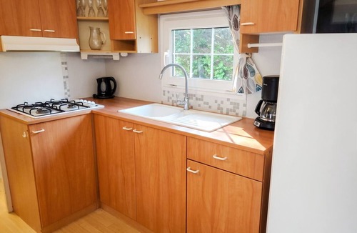 La Cotiniere House | Homerez - Bungalow in Saint-Pierre-d'Oléron