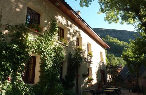 La Grave Hotel | Hotel Auberge Edelweiss