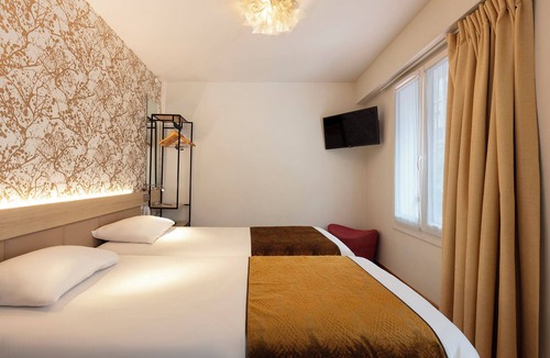 Quartier de la Folie-Mericourt Hotel | Hotel Hor Les Lumières