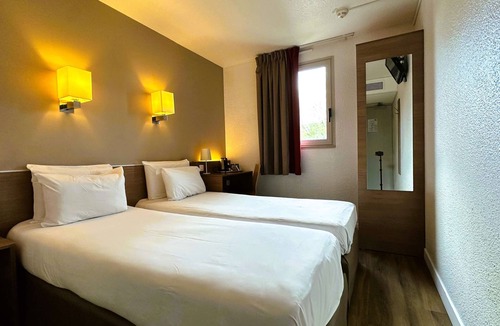 Le Bourget Hotel | Hotel Kyriad Le Bourget Centre-Parc des Expositions
