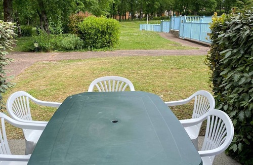 Monflanquin Apartment | House 6 persons.2 bedrooms, 1 living room