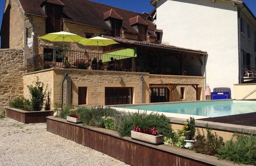 Daglan House | House and Studio with Swimming Pool in the heart of Daglan - Walking distance to downtown!