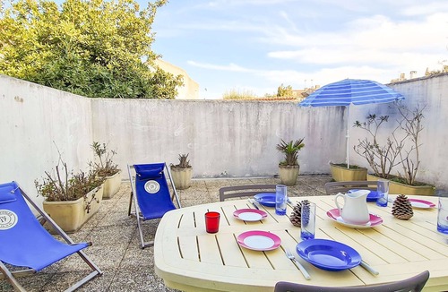 Saint-Martin-de-Re House | House close to the port of Saint Martin de Ré