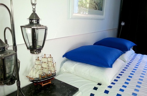8th Arrondissement Villa | House in DRC Villa near the beach with garden and terrace