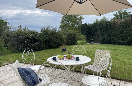 Autry-Issards Cottage | House in the Ardennes with garden and pets allowed