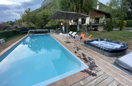 Menthon-Saint-Bernard House | House/Villa - Menchon Saint-Bernard