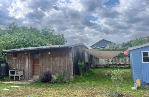Merignac House | House with a pool in a residential neighborhood on the outskirts of Bordeaux