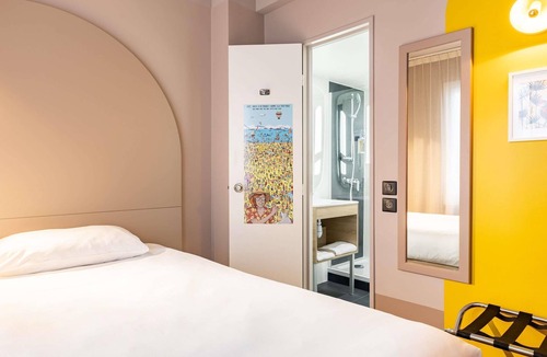 La Castellane Hotel | ibis Styles Marseille Centre Prado Place Castellane