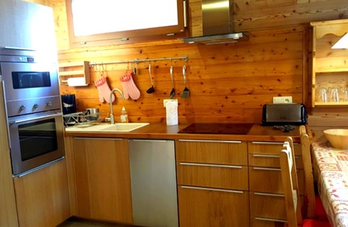 Allos Ski Chalet | Independent garden level 50 m2, terrace, parking, enclosed garden, recent chalet