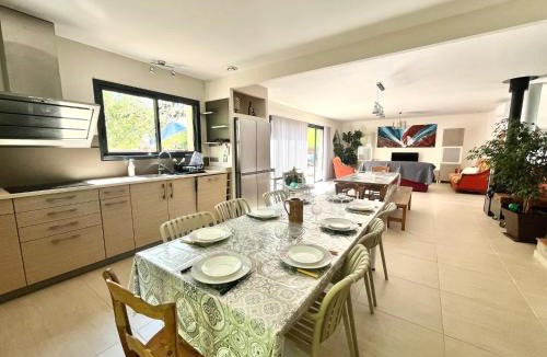 Mansac Villa | L’écrin des bois