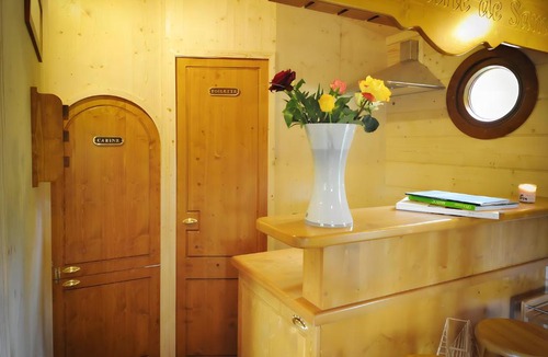 Voussac House | La Cabane De Sam