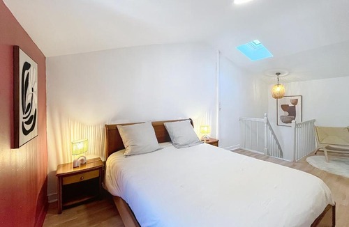Blaye Apartment | La Cachette des Remparts Townhouse in Blaye