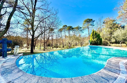 Saint-Paul-en-Foret Villa | *La Caline* quiet family villa with swimming pool