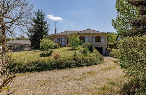 Saint-Seurin-sur-l'Isle House | La Châtelaine - A 25min de St Emilion