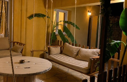 Saint-Paul-en-Foret Villa | La Cigale - Dogfriendly ground floor villa with swimming pool, jacuzzi and large garden