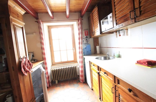 Olloix Cottage | La Grange aux Ayres gîte "Cerise" 5 places