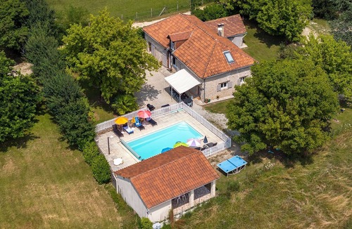 Limeyrat House | La Jandrine – Charming House with Private Heated Pool in the Heart of Périgord