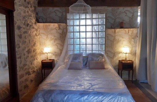 Dun-sur-Grandry House | La maison Bleue Nature et Balnéo en Bourgogne