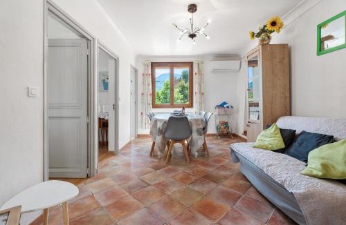 Le Bar-sur-Loup Apartment | La Maison de Noélie - RDJ