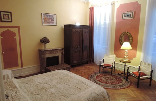 Sablon - Trudaine Bed & Breakfast | La Pause Doree
