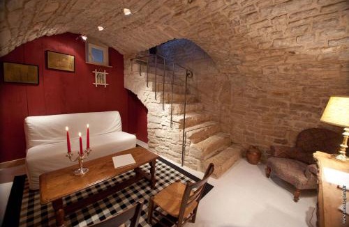 Noyers-sur-Serein House | La Petite Sentence de Noyers