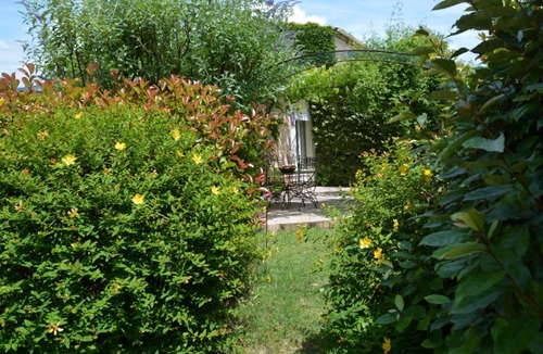 Bedoin House | La Tarente, Villa Provençale, with swimming pool for 8 to 10 people, rated 3*.