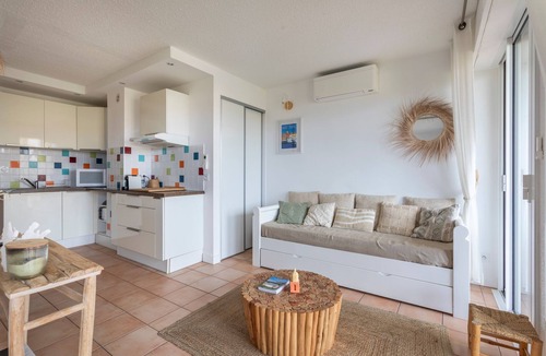 Saint-Tropez Apartment | La Vue Tropézienne - Appartement Climatisé