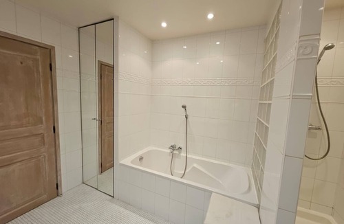 Saint-Etienne-de-Tinee Apartment | Large 4-room apartment in the heart of the village