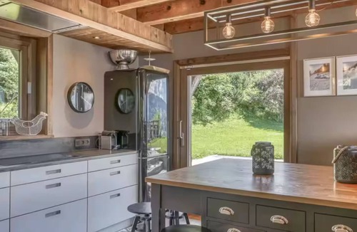 Combloux Ski Chalet | Large Chalet - Panoramic Views - Megeve/Combloux