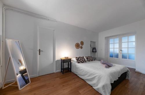 Quartier de France Apartment | Le Celestin - Appartement 2 chambres avec jardin en centre ville