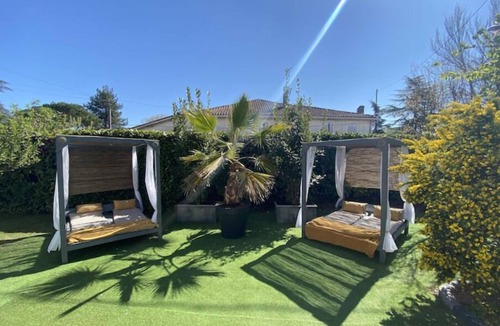 Vignonet House | "Le clos d'Emilion" Charming renovated gîte near Saint Emilion