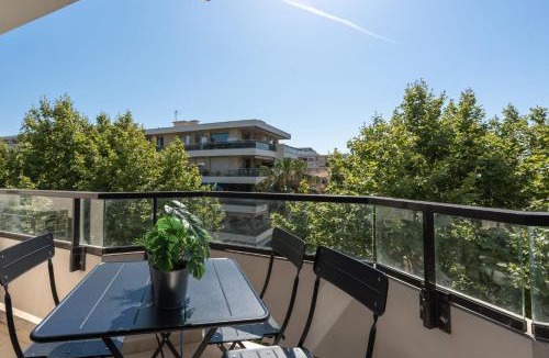 Juan-les-Pins Apartment | Le Cosy Azuréen - Welkeys