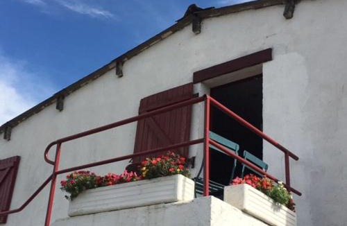 Champvert Apartment | le dépot Appartement du canal 80m2 à champvert