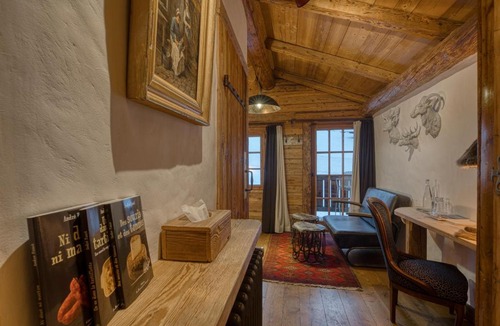 La Clusaz Hotel | Le Vieux Chalet
