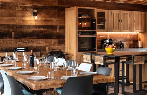 Plagne Centre Ski Chalet | Les Coches: Chalet at the foot of the slopes with views of Mont Blanc