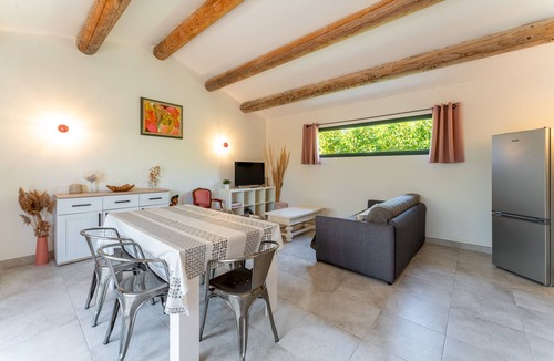 Saumane-de-Vaucluse House | Les lavandes – Haven of peace with heated swimming pool at the gateway to the Luberon