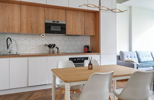 La Castellane Apartment | Lovely 2-bedroom apt central Marseille