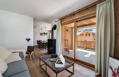 Le Praz Apartment | Lovely apartment in Courchevel Le Praz, close to slopes, with parking and wifi