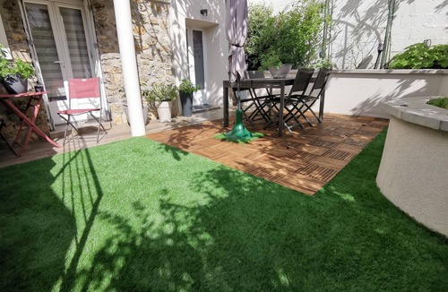 Rosny-sous-Bois Apartment | Lovely, quiet two-bedroom apartment with garden between Paris and Eurodisney