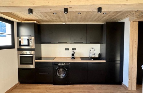 Saint-Etienne-de-Tinee Apartment | Luxurious 4-room chalet-style apartment. Cœur station d'Auron, 10 pers.