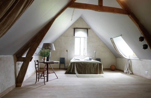 Braize Other | Luxurious Farmhouse in Braize