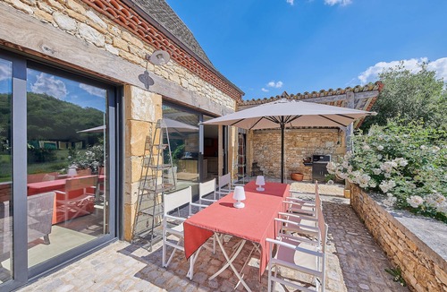 Saint-Amand-de-Coly House | Luxury house - Magnificent 5 * near SARLAT- private heated pool