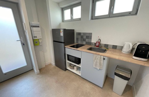 Sablon - Trudaine Apartment | Magnificent and spacious T2 near Clermont-Ferrand train station