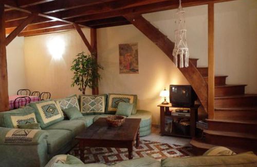 Nizerolles House | Maison de campagne avec animaux acceptés à Nizerolles - FR-1-489-137