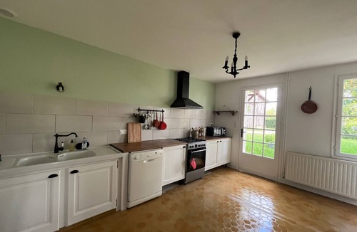 Saint-Avit-Saint-Nazaire House | Maison de Campagne, Rénovée, au Calme, Entre Vignoble Bordelais et Bergeracois