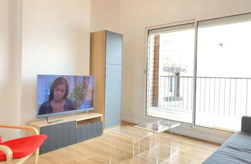 Clermont Ferrand City Centre Apartment | Maison hyper centre maxi 28pers Tour d'Auvergne